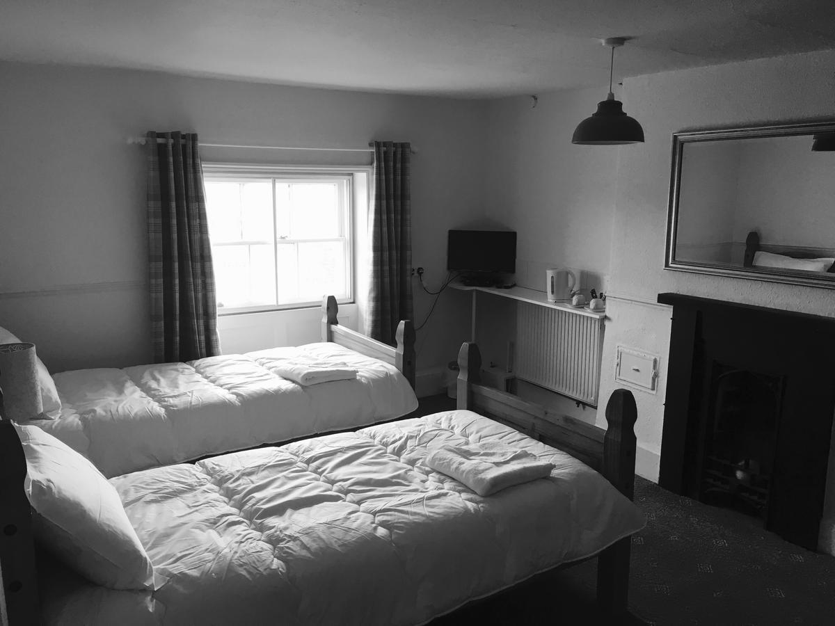 The Cross Keys Hotel Llanymynech Dış mekan fotoğraf